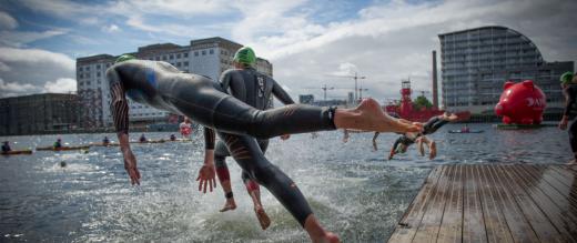 London triathlete dive in for the swim section